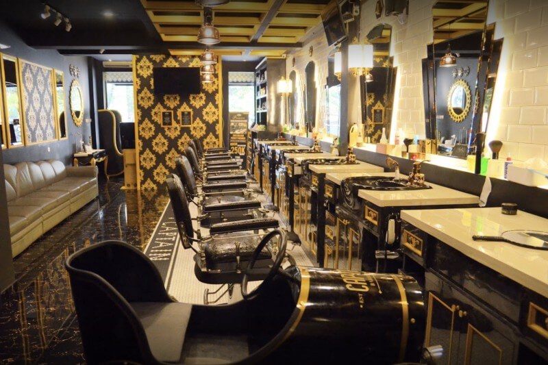 Potongan Rapi, Penampilan Menawan: PRABA BARBERSHOP Cilacap